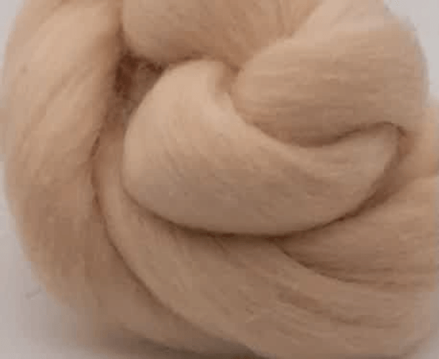 Dyed Merino wool top 22micron 25g