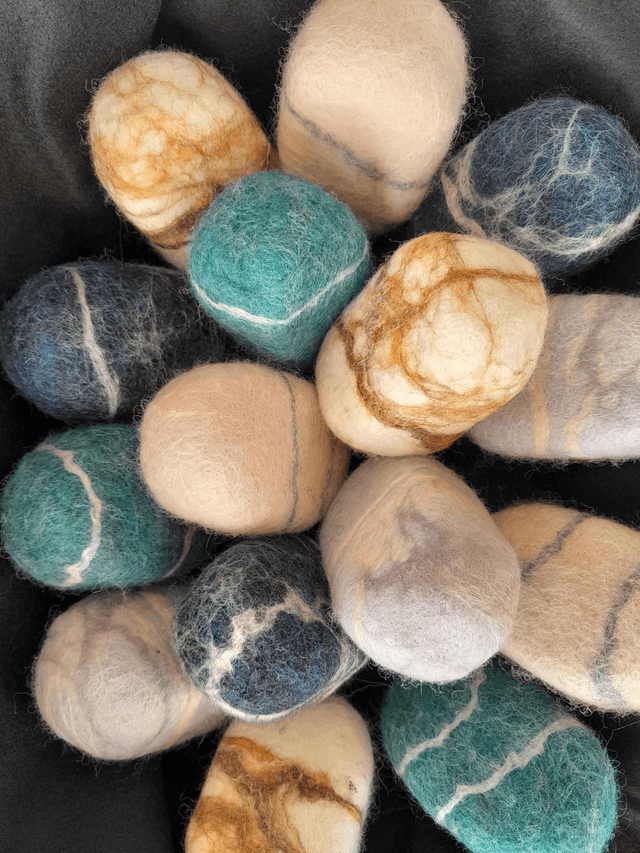 Felted soap with pouch for basin, bath & shower